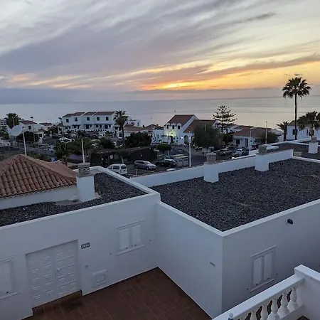 El Marques Townhouse *