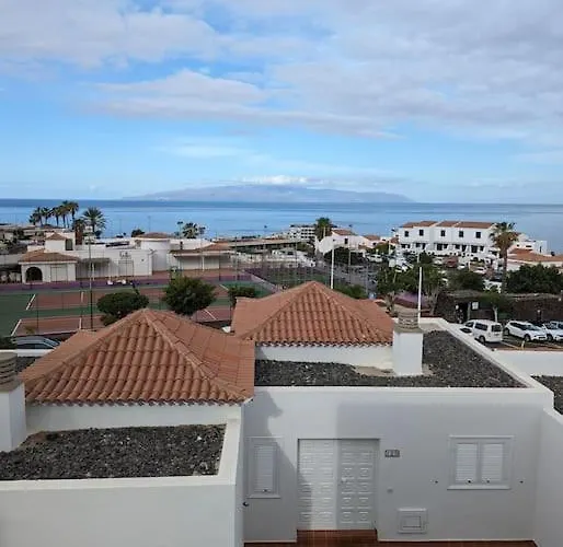 Διαμέρισμα El Marques Townhouse