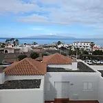 Апартаменты El Marques Townhouse