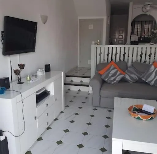 El Marques Townhouse 아파트 *