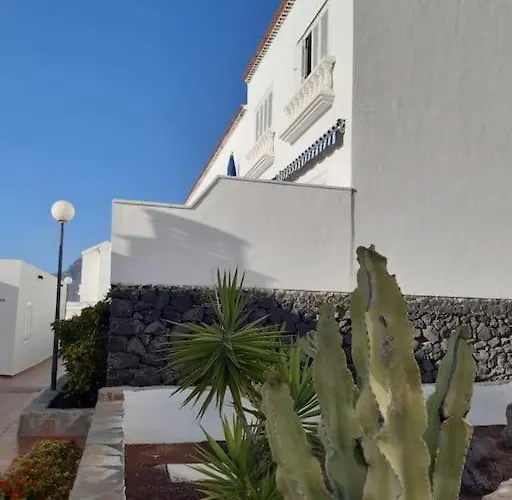 아파트 El Marques Townhouse *