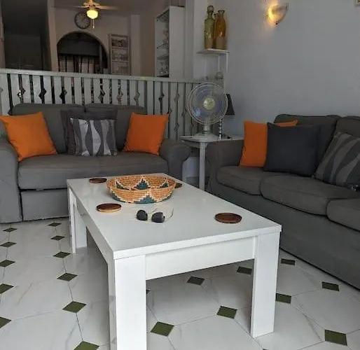 El Marques Townhouse *