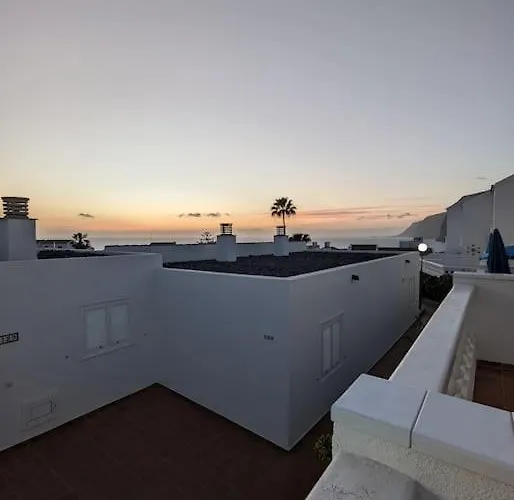 El Marques Townhouse *